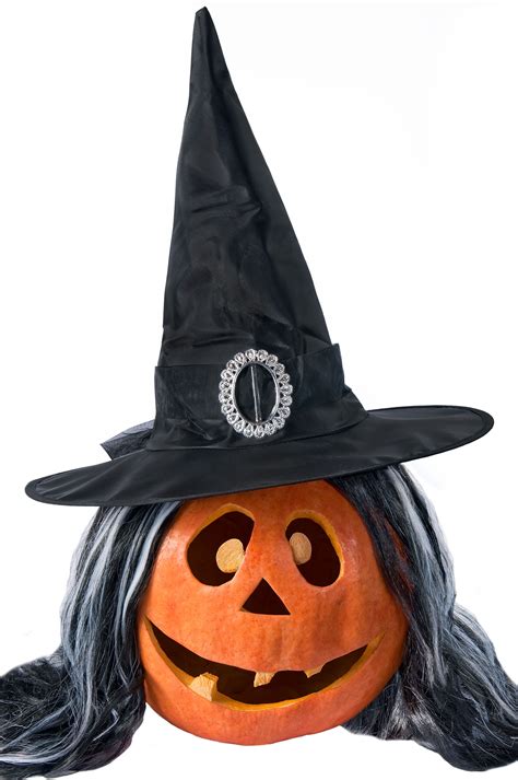 Frightening witch snicker